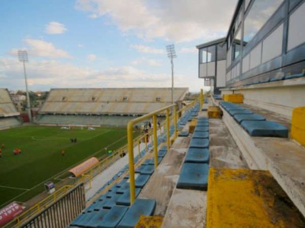 Stadio Arechi photo