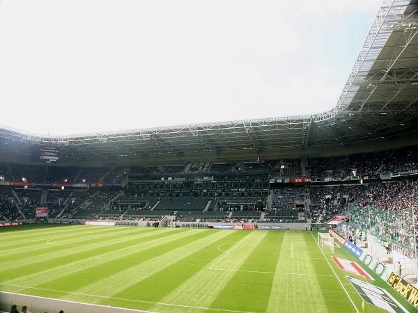 Stadion im Borussia-Park photo