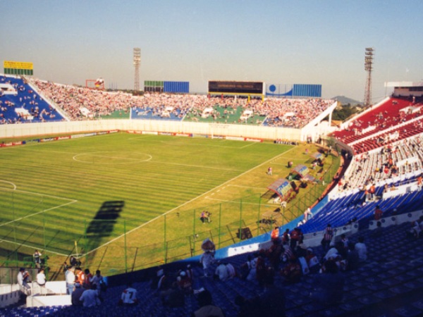 Estadio Defensores del Chaco photo