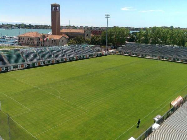 Stadio Pierluigi Penzo photo