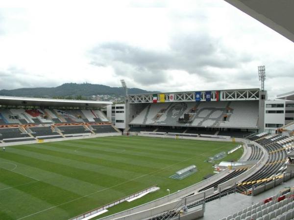Estádio Dom Afonso Henriques photo